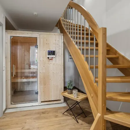Apartment 2 *